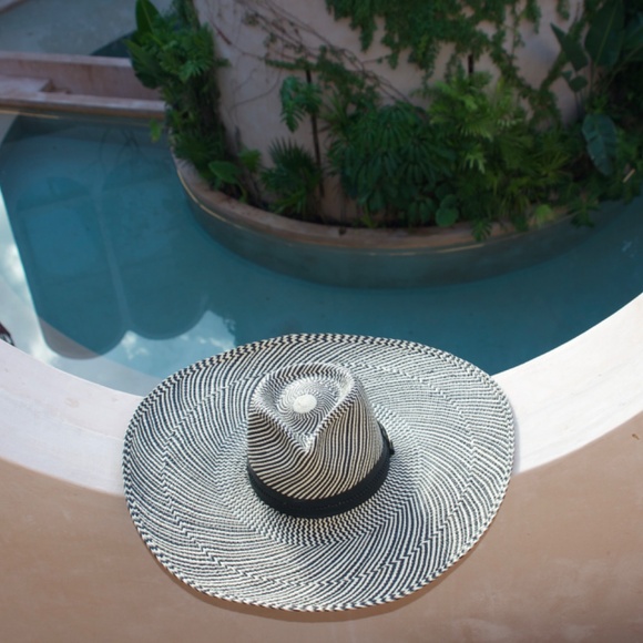 BALBINA STRAW HAT - Picture 7 of 12